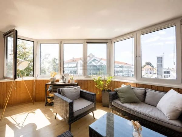 Immobilie in Günzburg - Gepflegte 2-Zimmer-Eigentumswohnung mit großzügigem Wintergarten in zentraler Lage von Günzburg - Bild 1