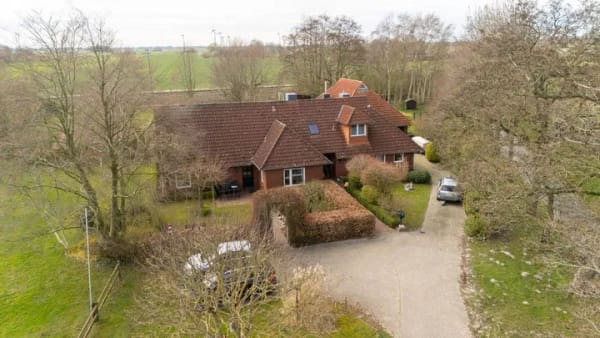 Immobilie in Osteel - Paradies für Tierliebhaber in Küstennähe - Bild 0