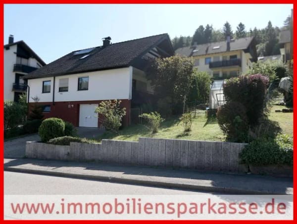 Immobilie in Enzklösterle - Das Haus passt! Füllen Sie es mit neuem Leben! - Bild 0