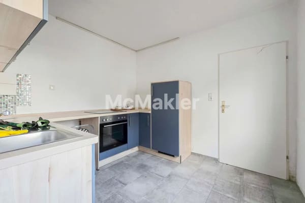 Immobilie in Raunheim - Wohnhaus mit drei Wohneinheiten und kleinem Ladenbereich in zentraler Lage von Raunheim - Bild 1
