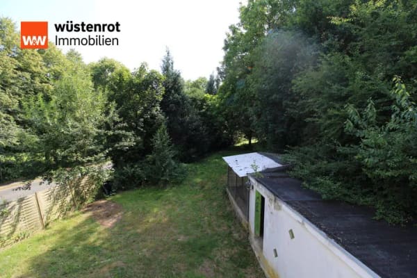 Immobilie in Rödinghausen - Viel Haus. Viel Grundstück. Viele Möglichkeiten - Großzügiges Einfamilienhaus in Rödinghausen - Bild 2