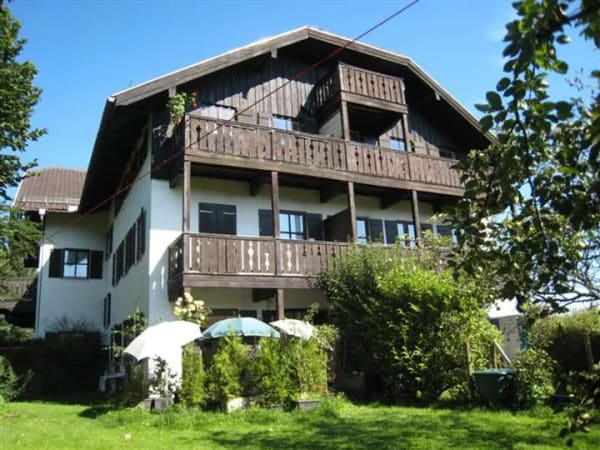 Immobilie in Bad Feilnbach - Erdgeschoß-Appartement (1,5 Zimmer) mit großem Garten in Bad-Feilnbach - Bild 0
