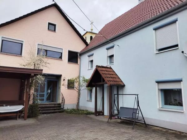 Immobilie in Hemhofen - Zwei EFH mit Nebengebäude in Hemhofen - Bild 0