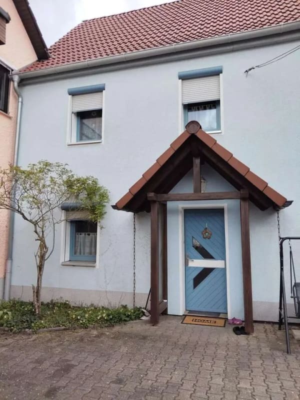 Immobilie in Hemhofen - Zwei EFH mit Nebengebäude in Hemhofen - Bild 1