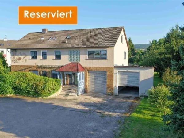 Immobilie in Wehretal - Viel Platz zum Wohnen und Arbeiten - Ein- bis Zweifamilienhaus mit großem Garten - Bild 0