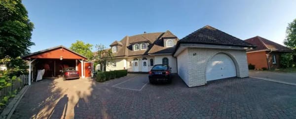 Immobilie in Marne - Provisionsfreies, schönes Haus mit Hauptwohnung + 2 Einliegerwohnungen. Mit schönem Garten - Bild 0
