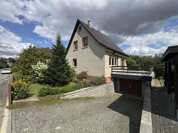 Immobilie in Demitz-Thumitz - Gepflegtes Einfamilienhaus mit schönem Garten - sofort bezugsfrei - Bild 1