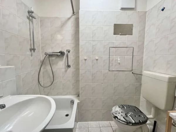 Immobilie in Freiberg - Investition mit Substanz - vermietete 1-Raum-Wohnung mit praktischem Grundriss - Bild 3
