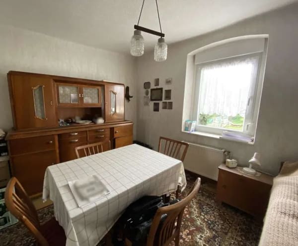 Immobilie in Wadgassen - Freistehendes Einfamilienhaus mit viel Potenzial in zentraler Lage - Bild 4