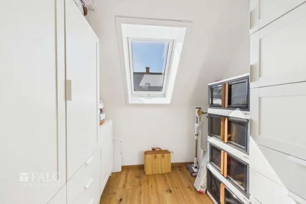 Immobilie in Schutterwald - Moderne Dachgeschosswohnung im Zweifamilienhaus- Großzügige Terrasse inklusive - Bild 4