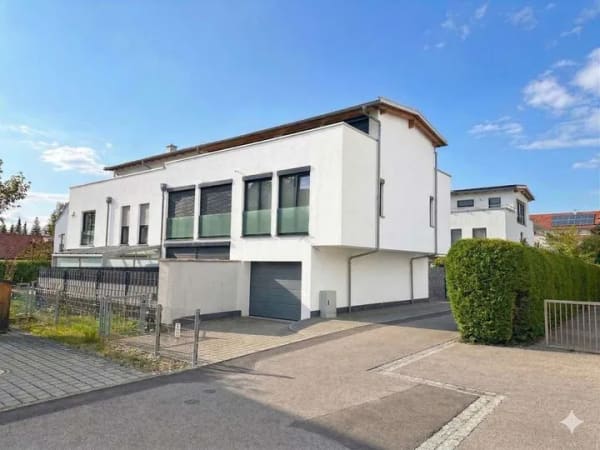 Immobilie in Eching - "Sehr exklusives Reihenendhaus mit Dachterrasse“ …modernes Wohnen in Bestlage (Einliegerpotenzial) - Bild 0