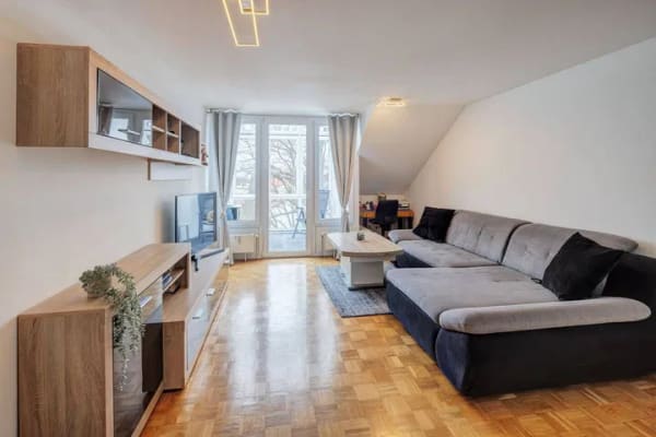 Immobilie in Poing - Poing: Charmante 2-Zimmer DG-Wohnung - vermietet - Bild 2