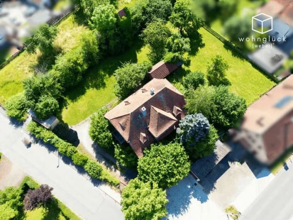 Immobilie in Vellberg - Sanierungsbedürftige Landhausvilla der 1920er Jahre auf traumhaftem 1.800 m² Grundstück - Bild 4