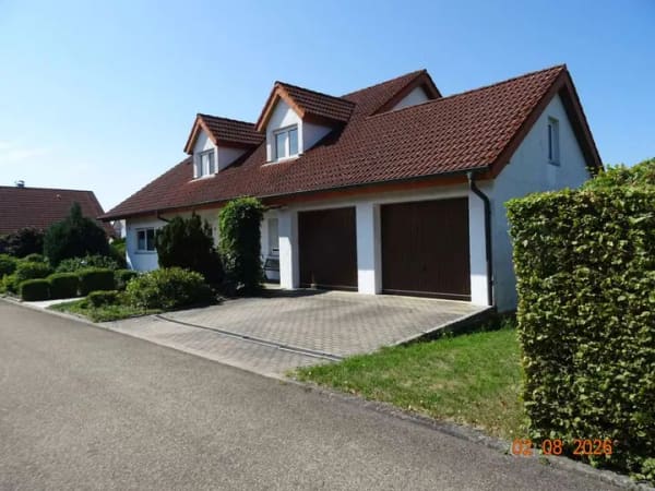 Immobilie in Tannhausen - Großzügiges Haus mit wundervollem Garten und Doppelgarage in Tannhausen - Bild 1