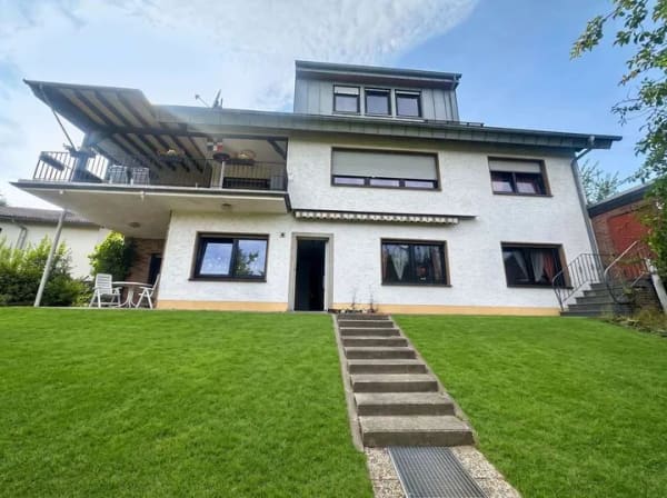 Immobilie in Kürten - 262 m² Wohnfläche, Einliegerwohnung & Traumgarten – Ihr neues Zuhause in Kürten - Bild 2