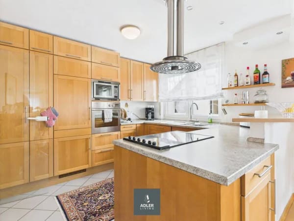 Immobilie in Ellhofen - Großzügiges Wohnen wie im eigenen Haus - 157 m² Maisonette mit zwei Balkonen und TG - Bild 3