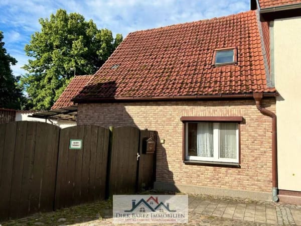 Immobilie in Loitz - Loitzer Altstadthaus in zentraler Lage am alten Stadttor!! - Bild 0