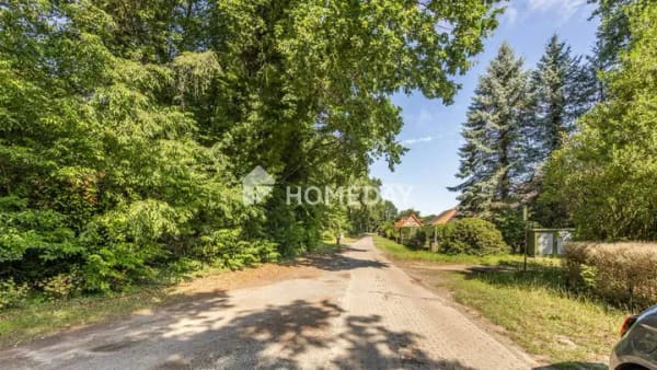 Immobilie in Hatten - Familienfreundliches Einfamilienhaus mit großem Grundstück und viel Potenzial in Hatten - Bild 3