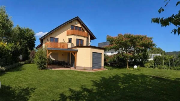 Immobilie in Schweich - Direkte Mosellage,  freistehendes Wohnhaus mit Einliegerwohnung in Schweich-Issel - Bild 0