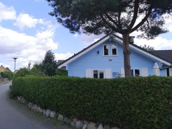 Immobilie in Zarpen - Familienfreundliches Einfamilienhaus mit 6 Zimmern, großem Naturgarten und Orangerie in Zarpen - Bild 0