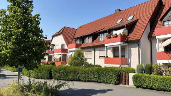 Immobilie in Heinersreuth - Bezugsfreie 2-Zimmer-DG-Wohnung in Altenplos - Bild 0
