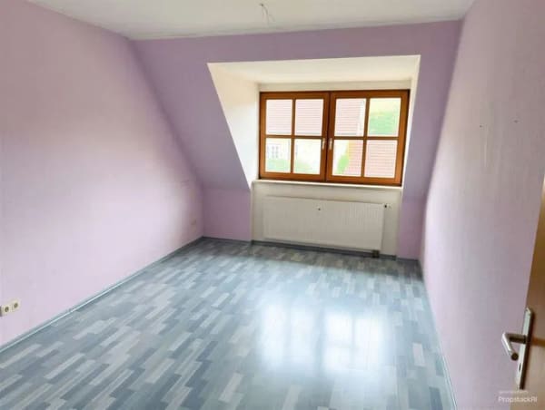 Immobilie in Heinersreuth - Bezugsfreie 2-Zimmer-DG-Wohnung in Altenplos - Bild 3