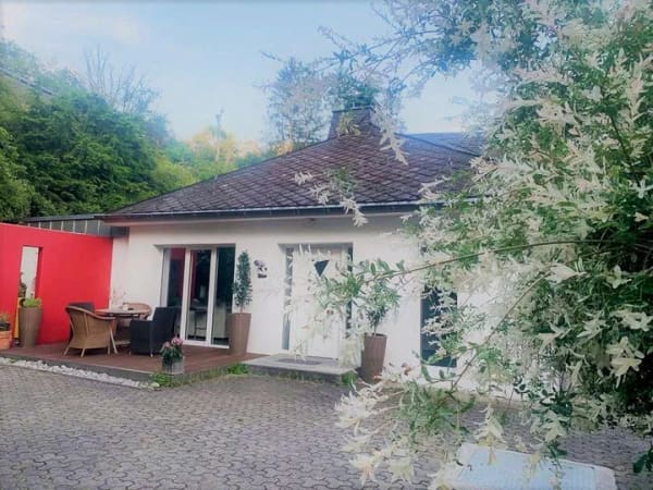 Immobilie in Balduinstein - Exklusives Landhaus mit 1.600 m² Grundstück | Waldrand | Panoramablick | 430.000 € - Bild 0