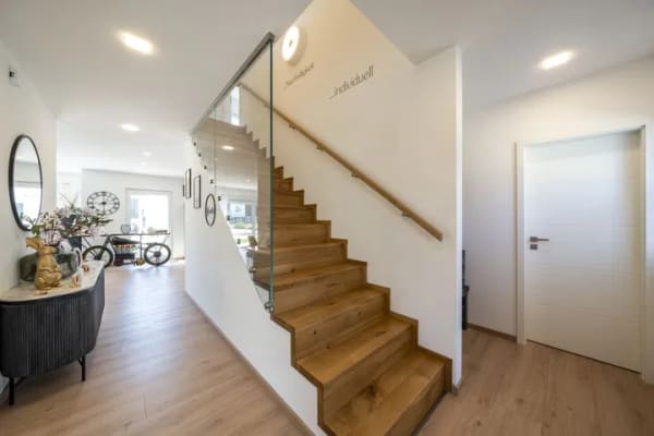 Immobilie in Gunningen - Einfamilienhaus modern durchdacht in Gunningen verwirklichen - Bild 2