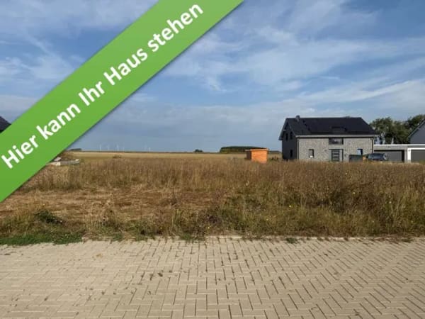 Immobilie in Querenhorst - Mit Grundstück, Für alle, die es großzügig lieben. Ihr Familienhaus in Querenhorst. - Bild 1