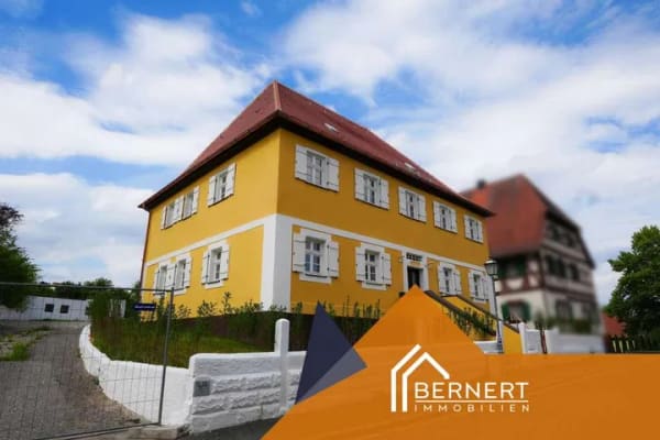 Immobilie in Aurachtal - Historischer Charme trifft modernen Wohnkomfort – Exklusive 3-Zimmer-Eigentumswohnung im Erstbezug - Bild 2
