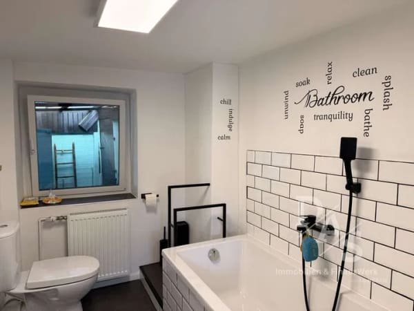 Immobilie in Aschersleben - Gemütliches Zuhause mit Charme – gepflegtes Einfamilienhaus zum Einziehen und Wohlfühlen - Bild 3