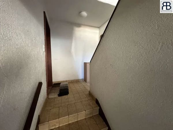 Immobilie in Elsdorf - Ca. 6% Rendite: Repräsentatives Mehrfamilienhaus in optimaler Lage – ideal für Investoren - Bild 3