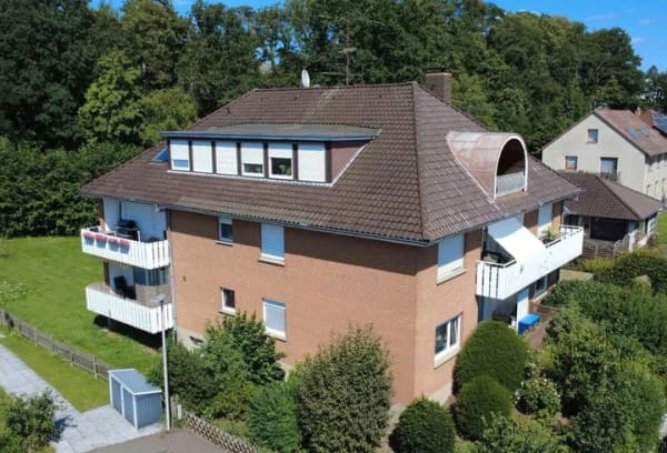 Immobilie in Hessisch Oldendorf - Vollvermietetes Mehrfamilienhaus mit sechs Wohneinheiten in Hessisch Oldendorf - Bild 1