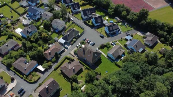 Immobilie in Hessisch Oldendorf - Vollvermietetes Mehrfamilienhaus mit sechs Wohneinheiten in Hessisch Oldendorf - Bild 2