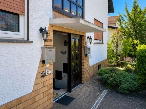 Immobilie in Münster (Hessen) - Wunderschöne und geräumige 4-Zimmer-Wohnung | Ruhige Lage in Münster | Schmidt & Co. Immobilien - Bild 2