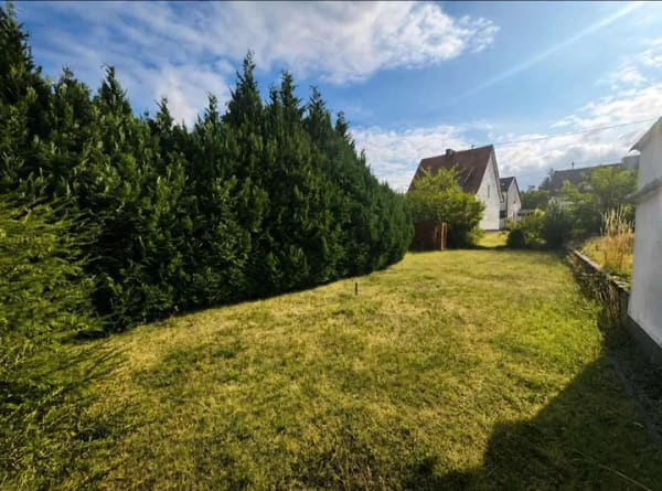 Immobilie in Ensdorf/Saar - Attraktive Doppelhaushälfte mit Wintergarten in guter Wohnlage von Ensdorf - Bild 3