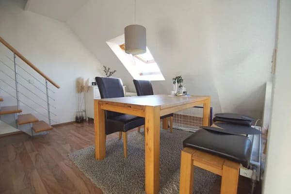 Immobilie in Beuren - Ganz oben wohnen mit Balkon und herrlicher Aussicht - Bild 1