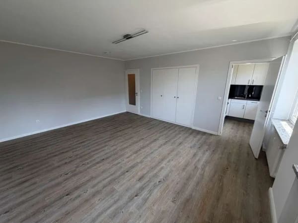 Immobilie in Uetersen - Gemütliches Zuhause mit Balkon und moderner Einbauküche - Bild 3