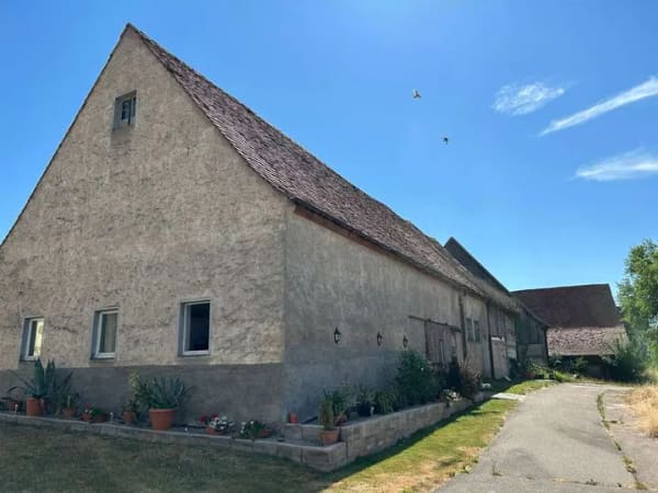 Immobilie in Geslau - Großzügiges und vielseitiges Anwesen in Geslau-Hürbel - Bild 1