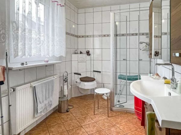 Immobilie in Wurzbach - Ruhig wohnen am Ortsrand – kompakt, gepflegt und mit Garten (A1743) - Bild 3