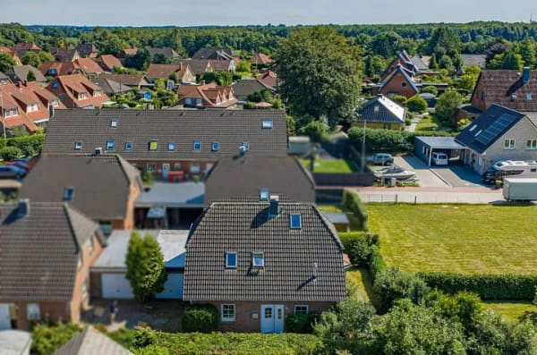Immobilie in Wees - Ein Zuhause mit Charakter – gepflegtes Einfamilienhaus mit Erker, Garten & Terrasse in Wees - Bild 0
