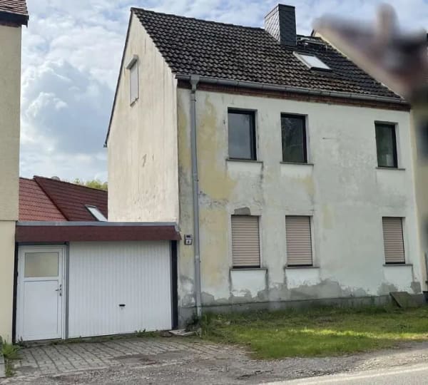 Immobilie in Bördeland - Doppelhaus mit Potenzial - Bild 0