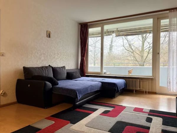 Immobilie in Freiburg im Breisgau - Vermietete 3-Zimmer-Wohnung mit Balkon & TG-Stellplatz auf Erbbaurecht - Bild 4