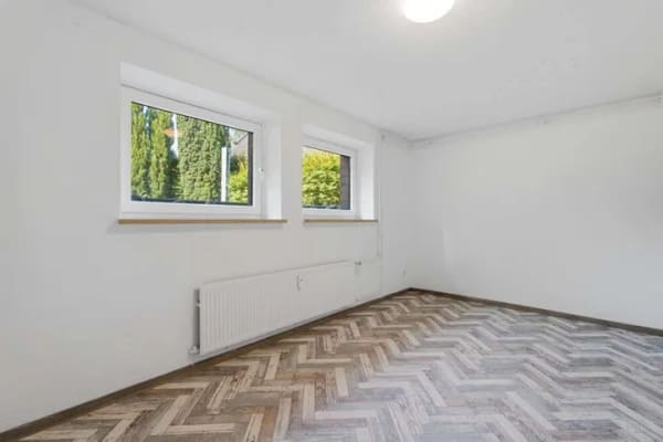 Immobilie in Kronshagen - Bezugsfertige Souterrainwohnung mit Stellplatz in Kronshagen – ideal zum Wohnen oder Vermieten - Bild 3
