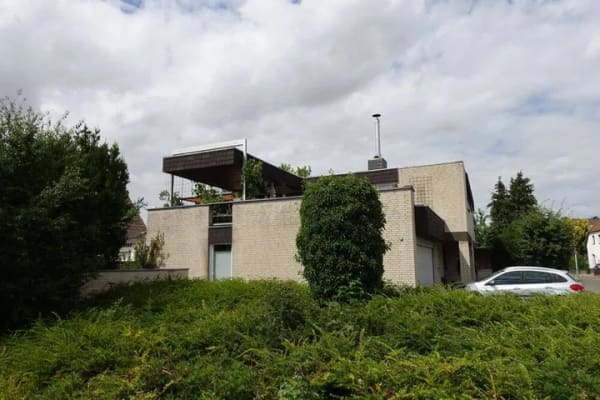 Immobilie in Hilgermissen - Hoya: Attraktives Dreifamilienhaus mit Penthousewohnung und Dachterrasse - Bild 2