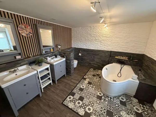 Immobilie in Riedelberg - Haus + separates Gartengrundstück + Garage 
Jetzt auch als Mietkauf! - Bild 1