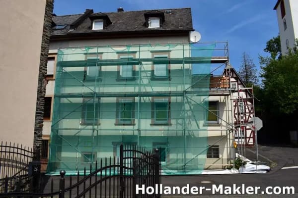 Immobilie in Traben-Trarbach - Charmantes Wohnhaus mit atemberaubendem Blick auf die Grevenburg und das historische Traben-Trarbach - Bild 0