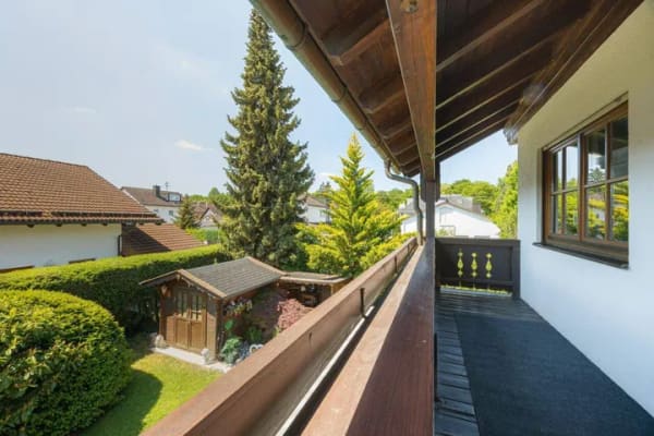 Immobilie in Feldkirchen-Westerham - Familienparadies - Große Doppelhaushälfte in ruhiger Lage - Bild 2