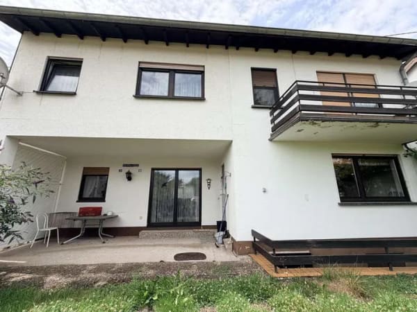 Immobilie in Wadern - Einfamilienhaus mit Einliegerwohnung in guter Wohnlage von Wadern - Bild 3