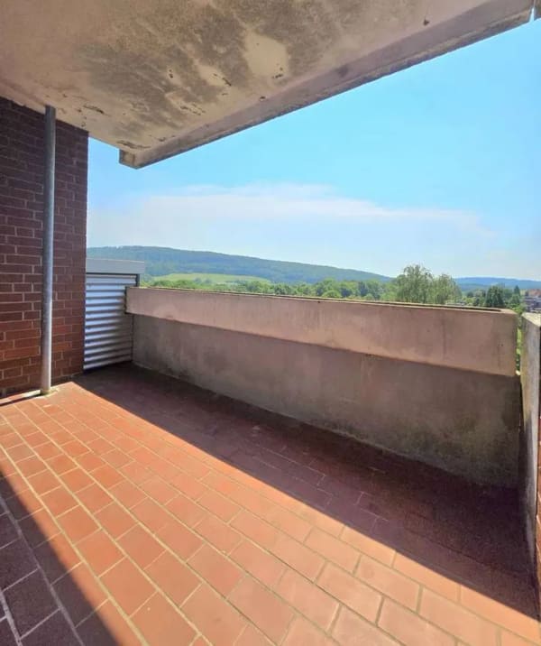 Immobilie in Springe - Kapitalanlage: Vermietete Eigentumswohnung mit Weitblick aufs Gebirge in Springe (Kreis  Hannover) - Bild 1